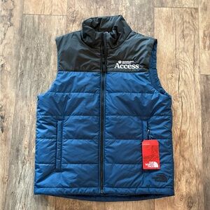 The North Face Warner Bros Discovery Access Medium Everyday Insulated Vest NWT